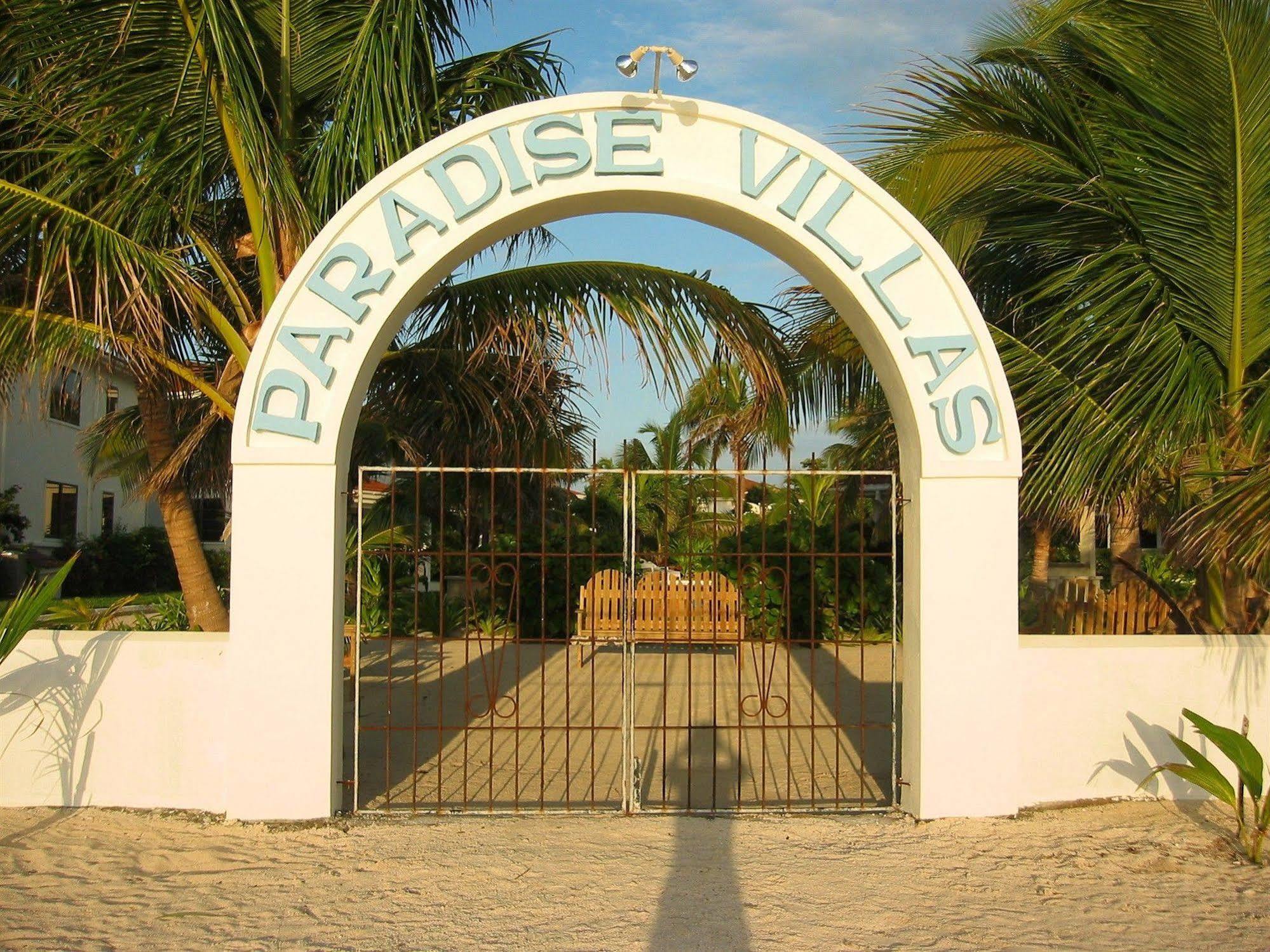 Tradewinds Paradise Villas San Pedro  Buitenkant foto